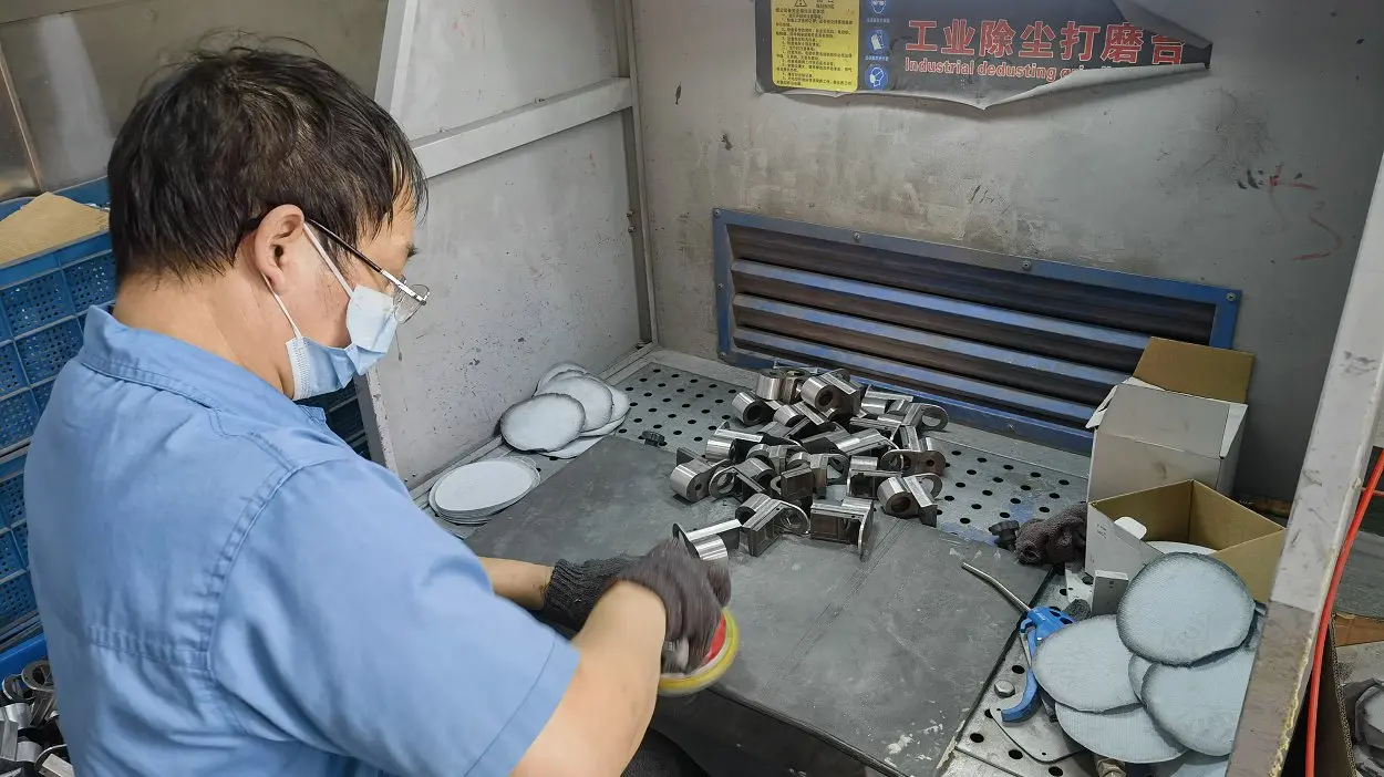 Parts Polishing