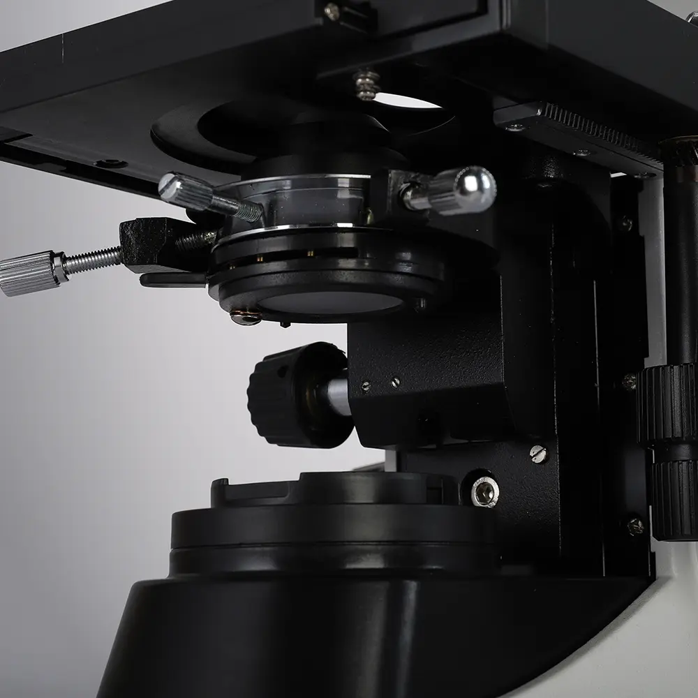 MSD501 microscope optical system detail view