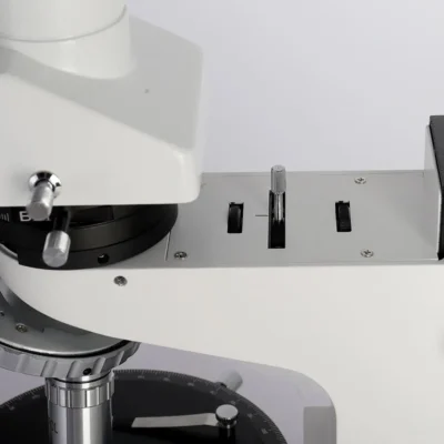 msd6750-brightness-adjustment-control-detail Adjustable brightness control detail polarizing microscope MSD6750